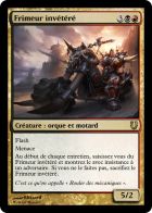 Regardez moi cet abruti sur sa moto...